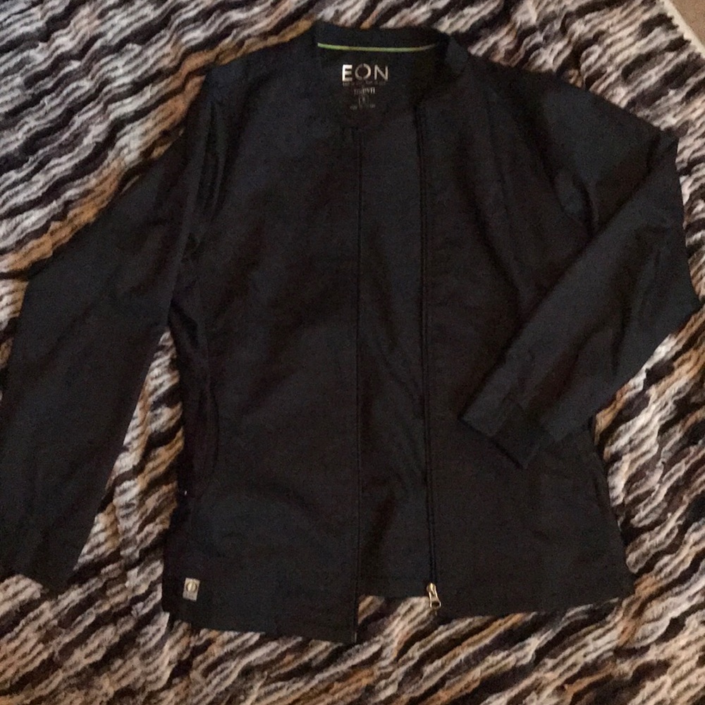 Eon Scrub Jacket NWOT Small